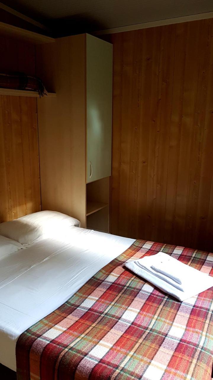 Camping Luna Hotel มารีนา ดิ มาซซา ภายนอก รูปภาพ